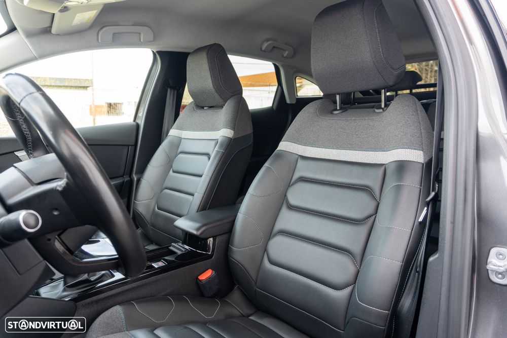 Citroën C4 1.2 PureTech Shine - 15