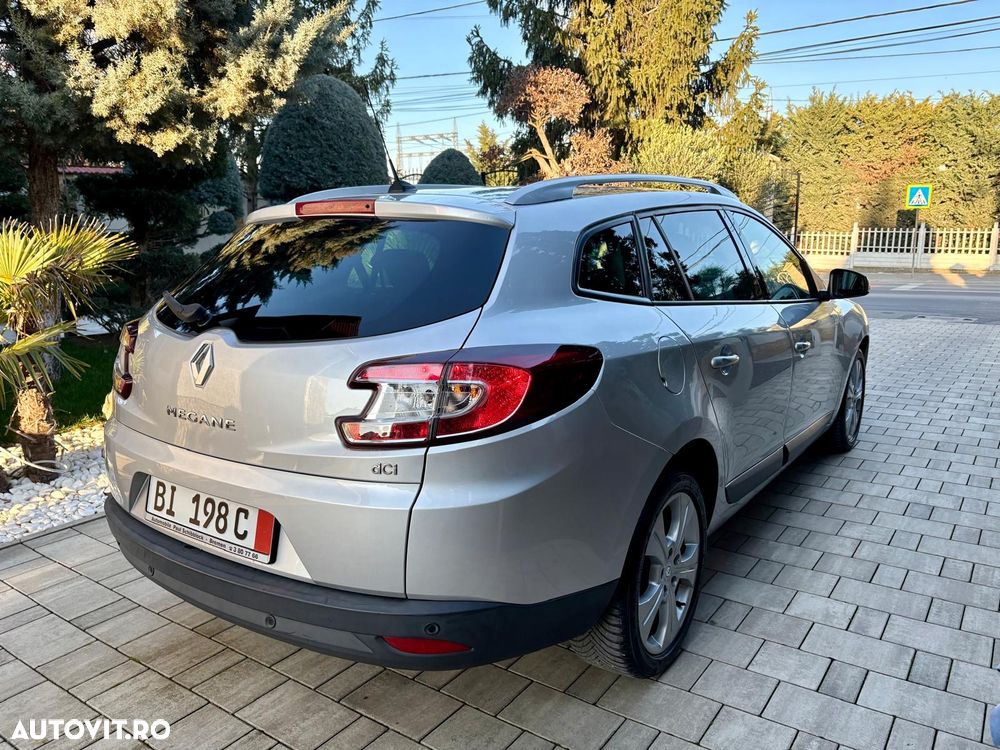 Renault Megane 1.9 dCi FAP Dynamique - 6