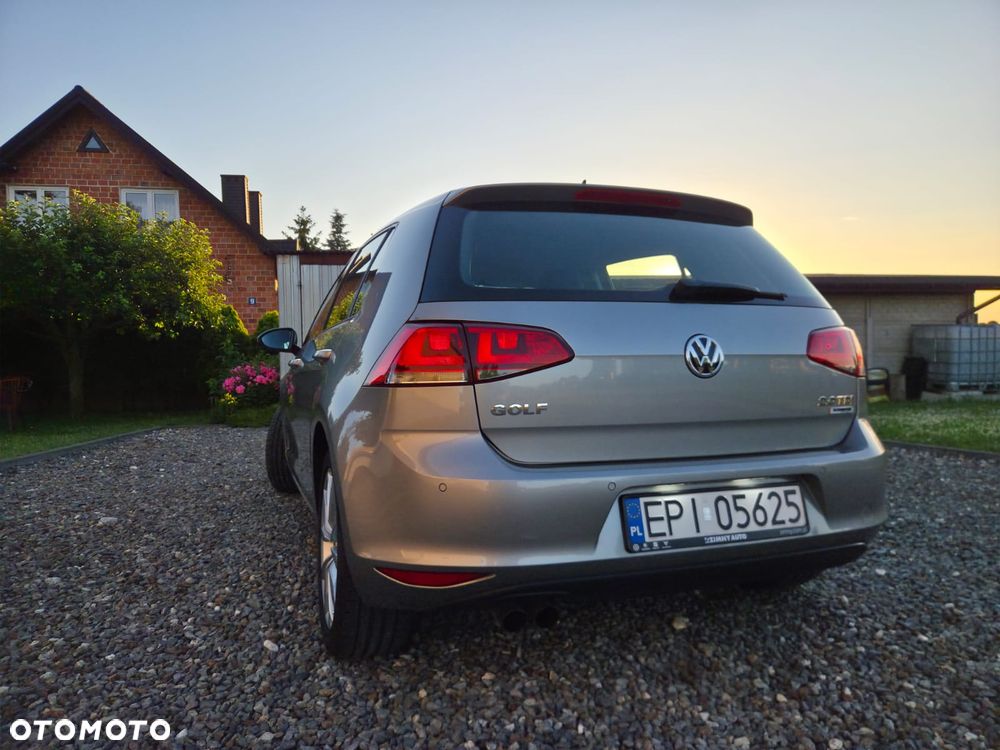 Volkswagen Golf - 7