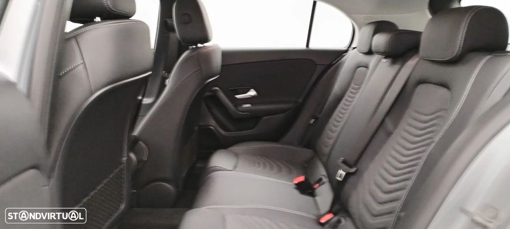 Mercedes-Benz A 200 Standard - 20