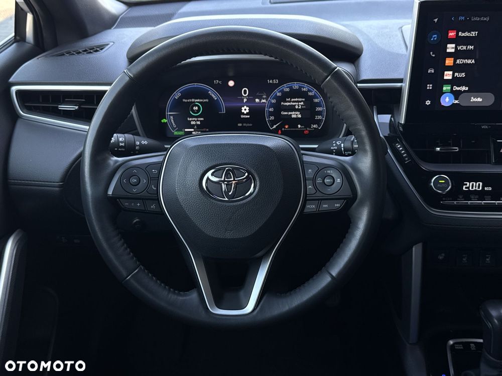 Toyota Corolla Cross - 13