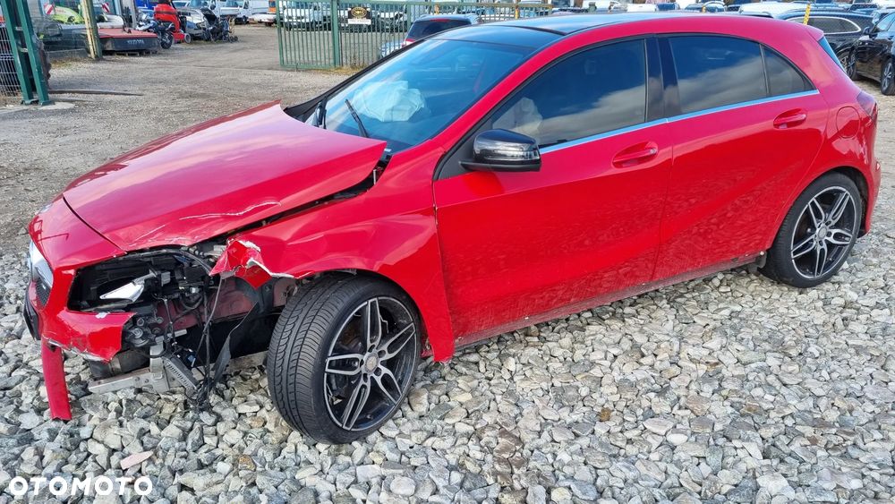 Mercedes-Benz A-Class 2016 photo 5