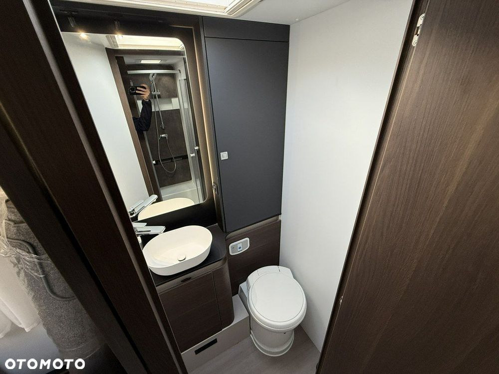 Adria Adria Coral 670 DC Supreme 180KM AUTOMAT FV23% WCC - 19