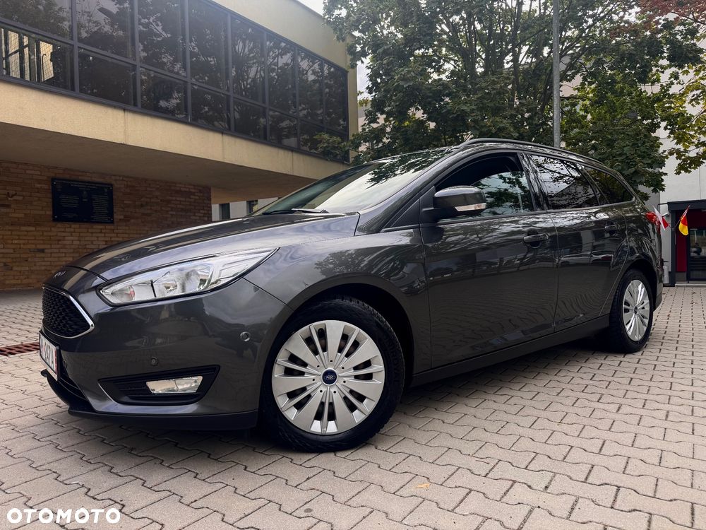 Ford Focus 1.0 EcoBoost Start-Stopp-System TITANIUM STYLE - 2