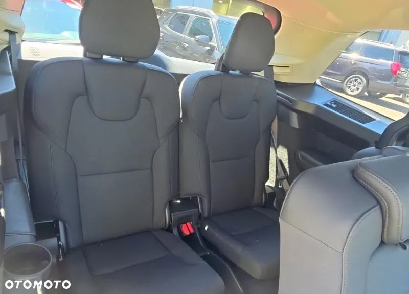 Volvo XC 90 - 10