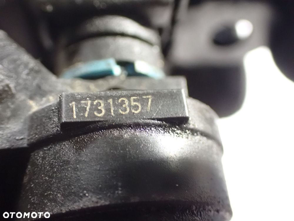 LISTWA WTRYSKOWA BMW E36 1.6 1729320   1731357 - 8