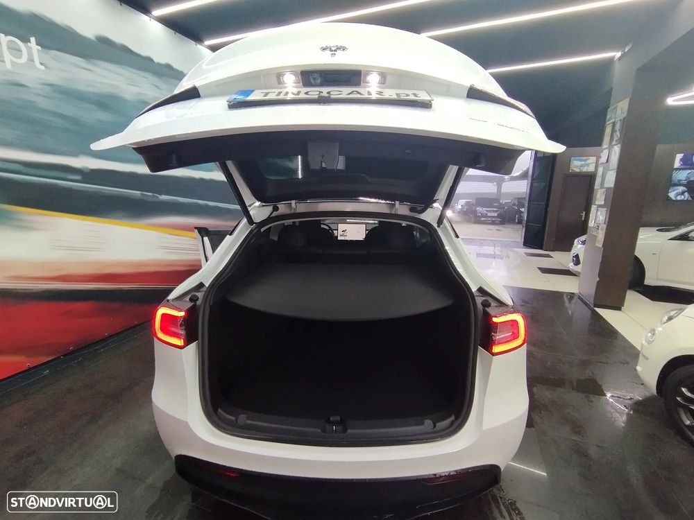 Tesla Model Y Long Range Tração Integral - 8