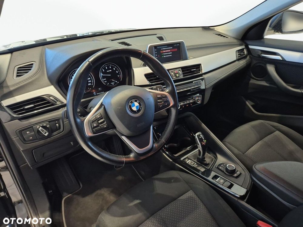 BMW X2 sDrive18i GPF Advantage - 11