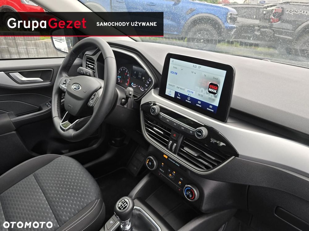 Ford Kuga - 28