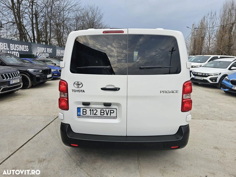 Toyota Proace 1.5 D-4D 120CP 8+1 L2H1 Base+ - 6