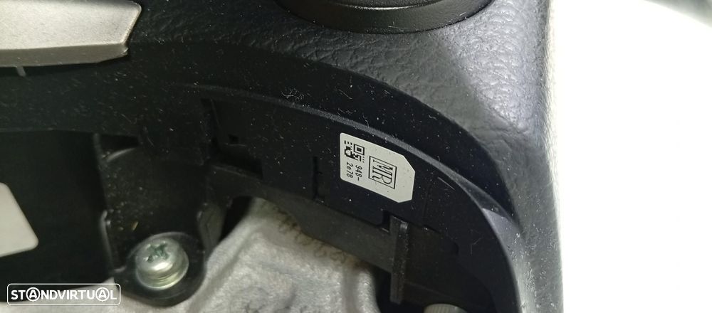 VOLANTE TOYOTA RAV4 A4 - 2