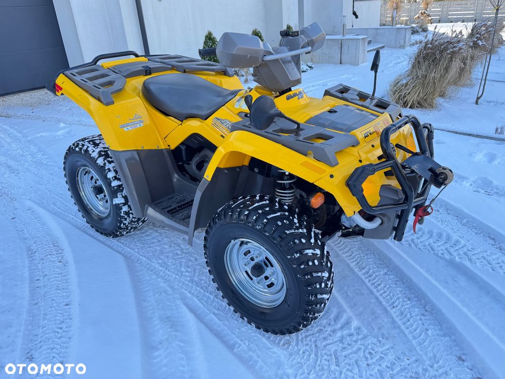 Bombardier Outlander - 7