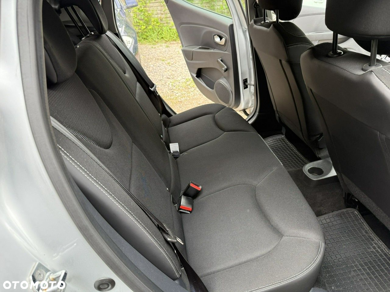 Renault Clio - 18