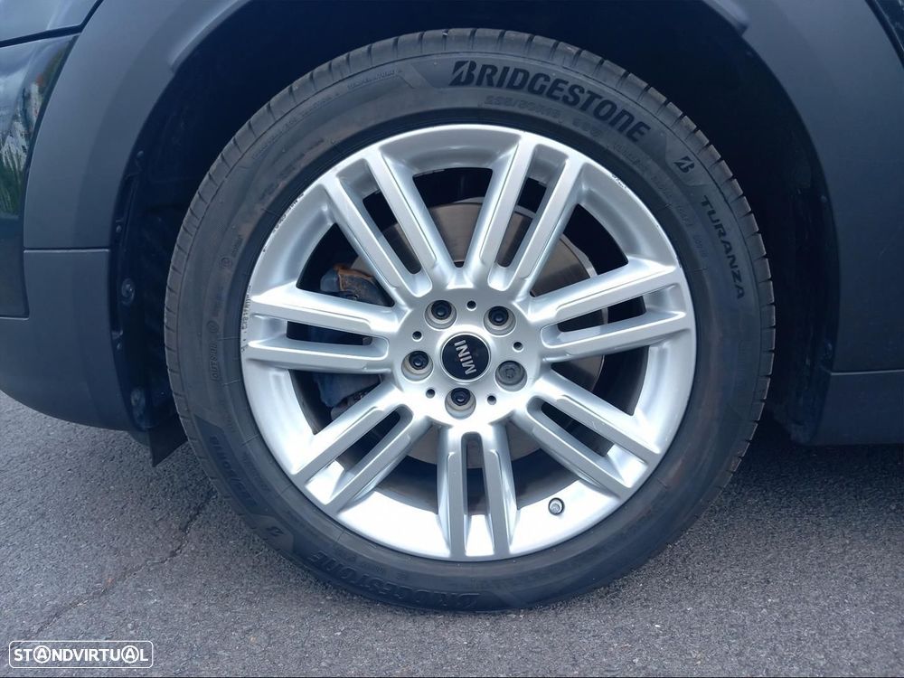 MINI Countryman Cooper SE ALL4 Auto - 16