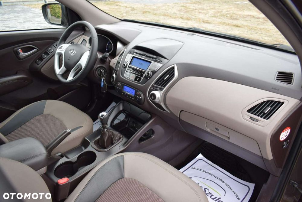 Hyundai ix35 - 22