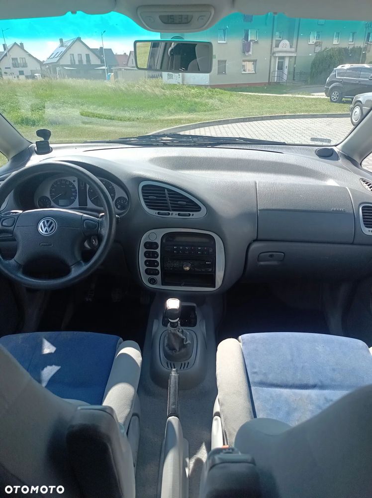 Volkswagen Sharan 1.9 TDI Highline - 7
