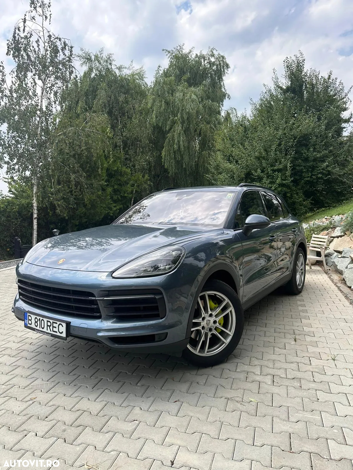 Porsche Cayenne - 4