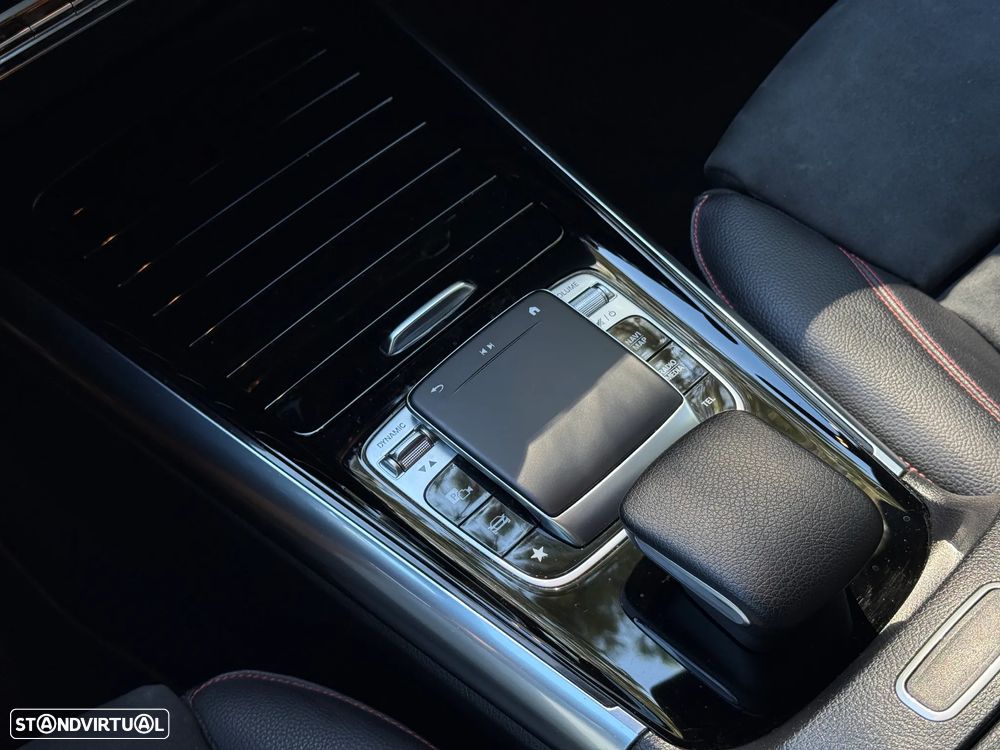 Mercedes-Benz B 180 d 7G-DCT AMG Line - 11