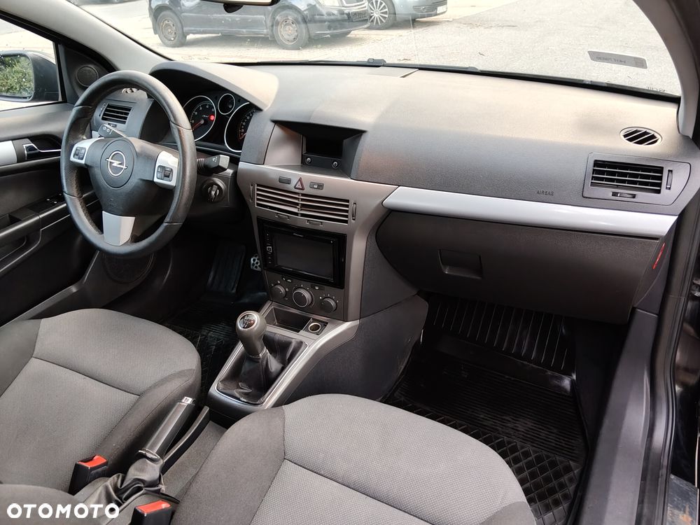 Opel Astra 1.4 - 13