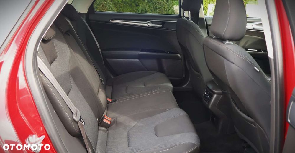 Ford Mondeo - 19