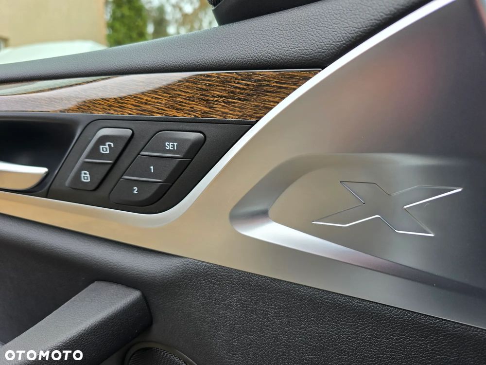 BMW X3 xDrive30i GPF Luxury Line - 20