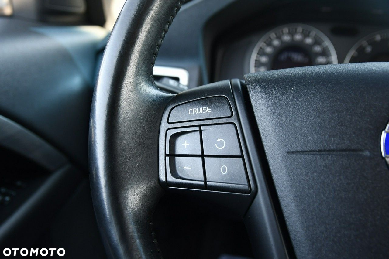 Volvo V70 - 33