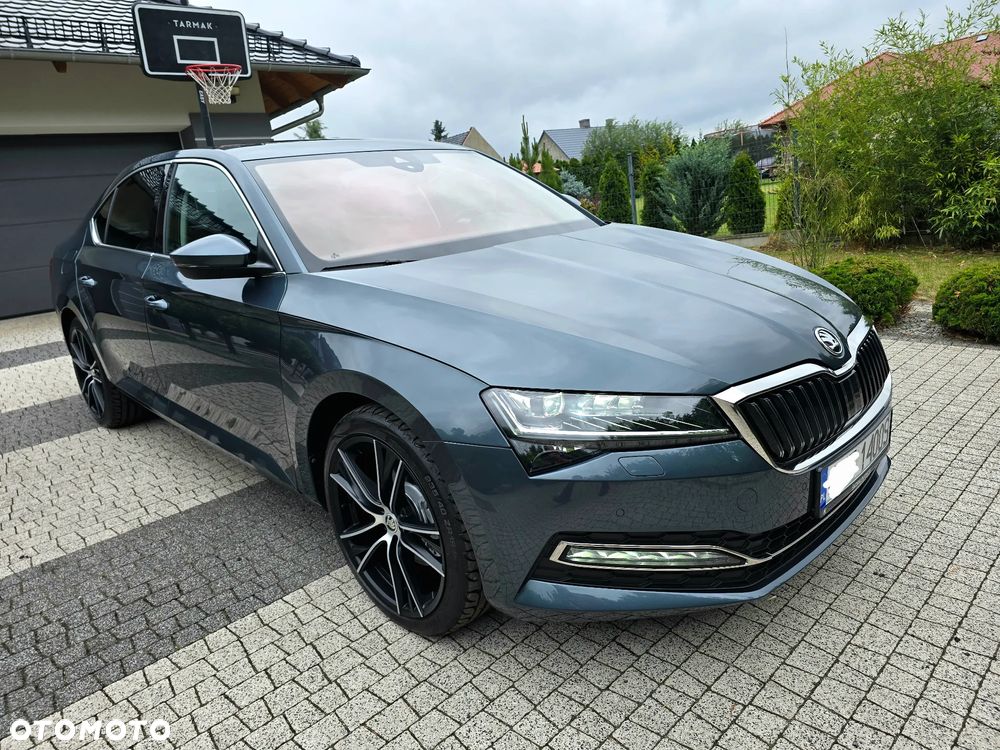 Skoda Superb 2.0 TDI SCR Style DSG - 2
