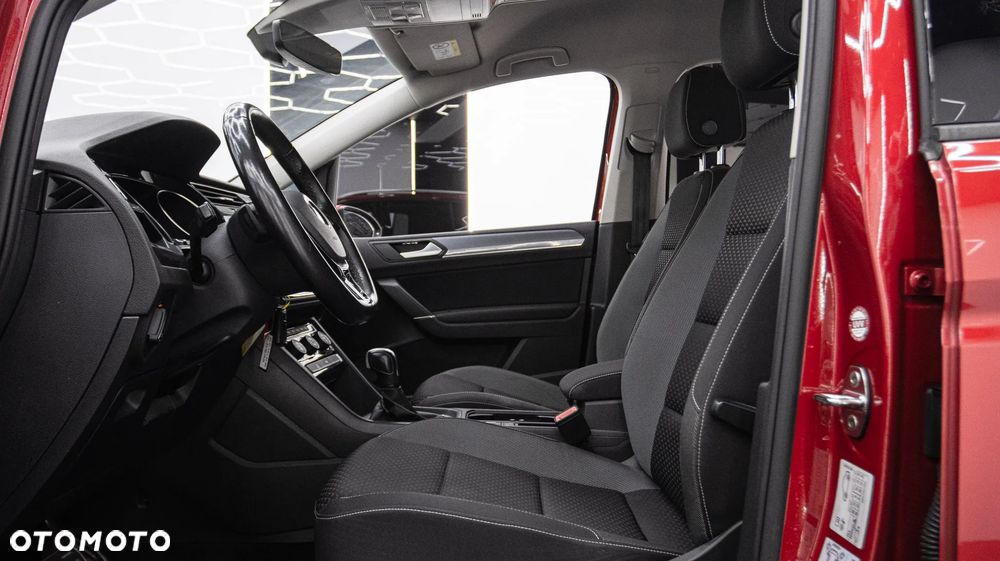 Volkswagen Touran 2.0 TDI BMT Active DSG - 15