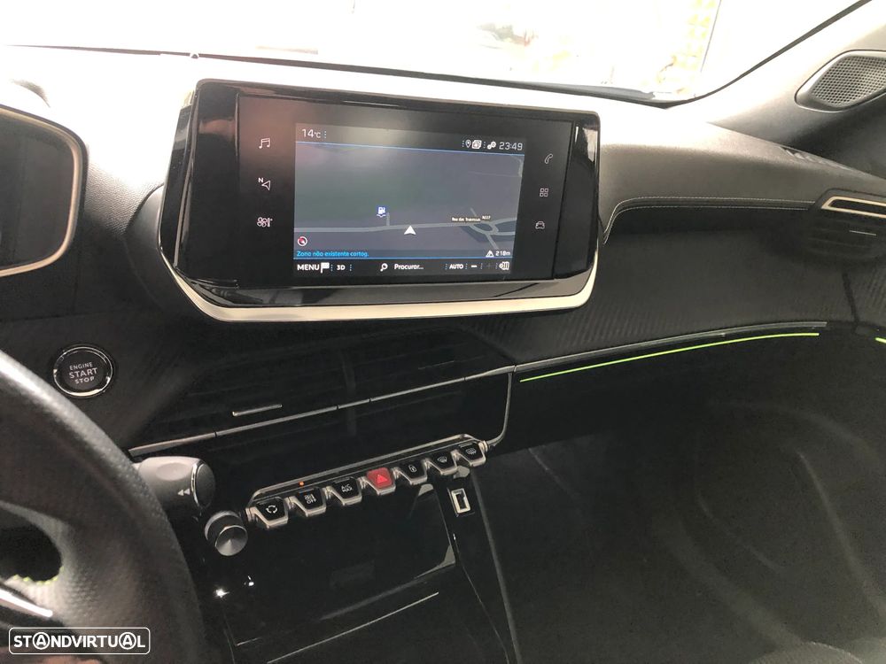 Peugeot 2008 1.2 PureTech GT - 17