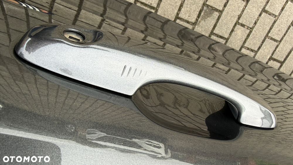 Ford Focus 2.0 EcoBlue STart-Stopp-System TITANIUM - 28