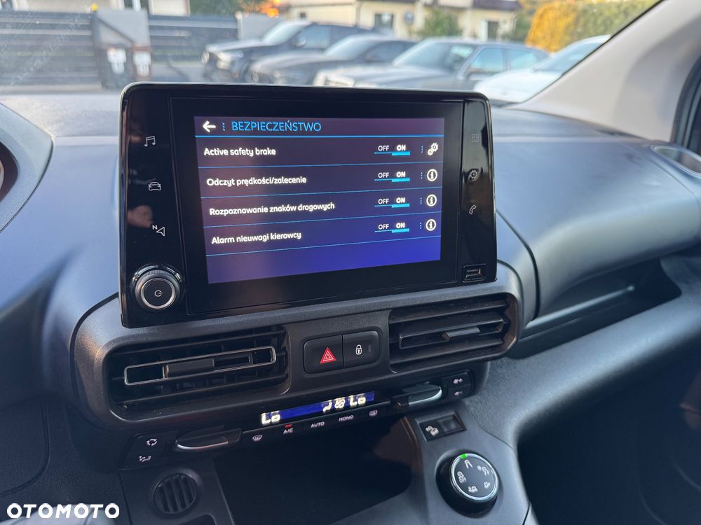 Peugeot Rifter 1.5 BlueHDI Allure S&S - 33
