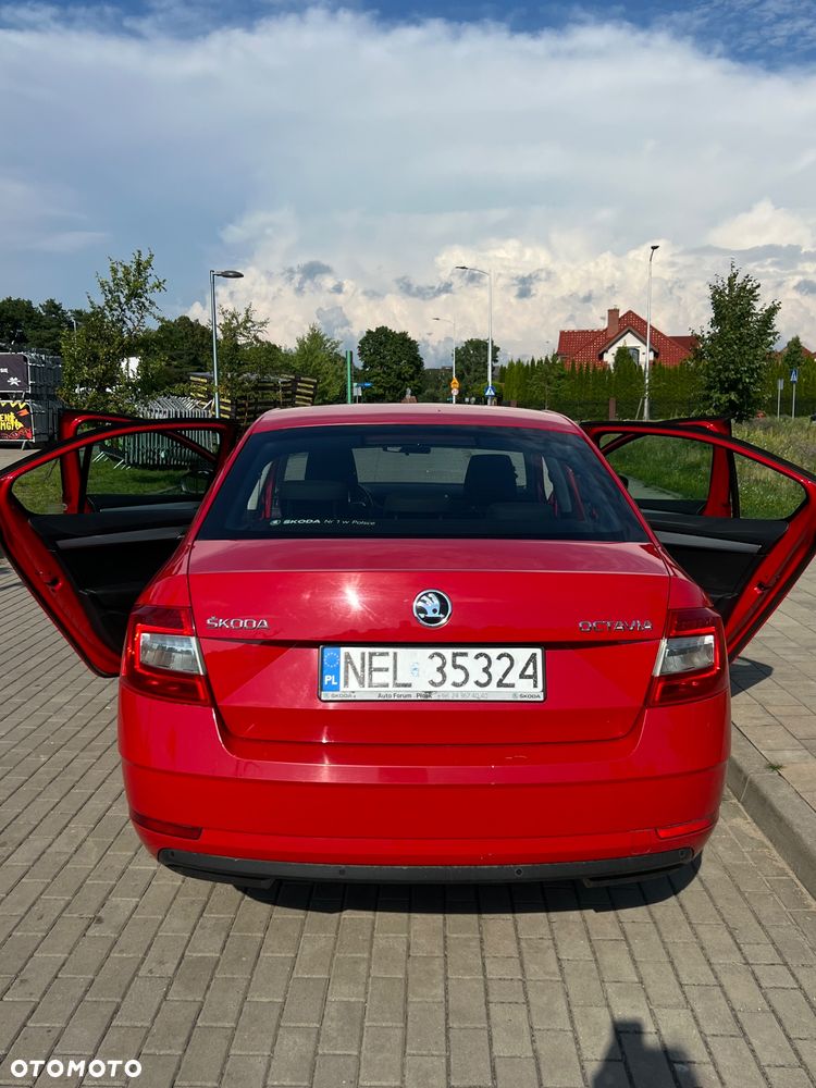 Skoda Octavia 1.6 TDI Ambition - 18