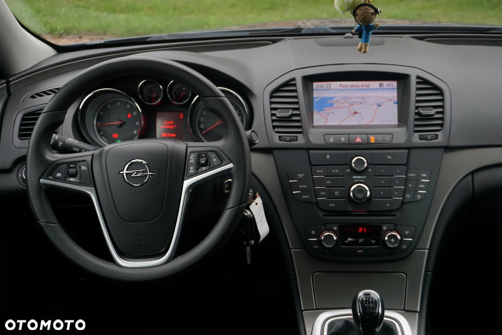 Opel Insignia 1.6 Design Edition - 15