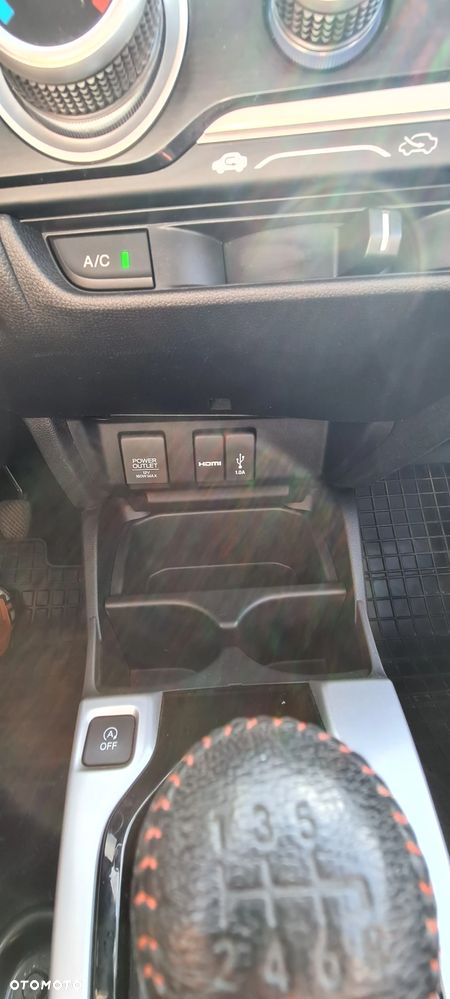 Honda Jazz 1.5 i-VTEC Dynamic - 18