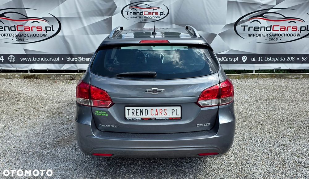 Chevrolet Cruze 1.6 LT - 9