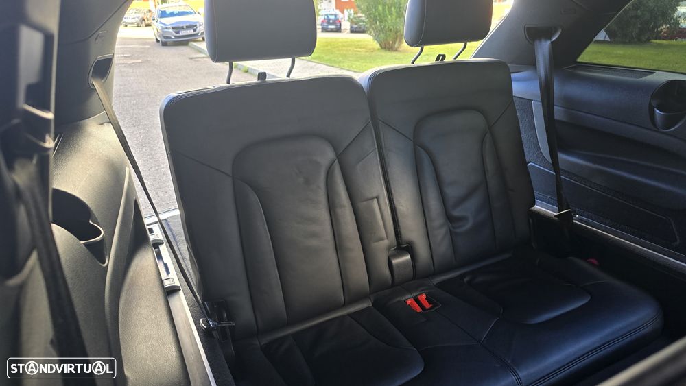 Audi Q7 3.0 V6 TDi Clean D.qua.S-line Tiptronic - 28