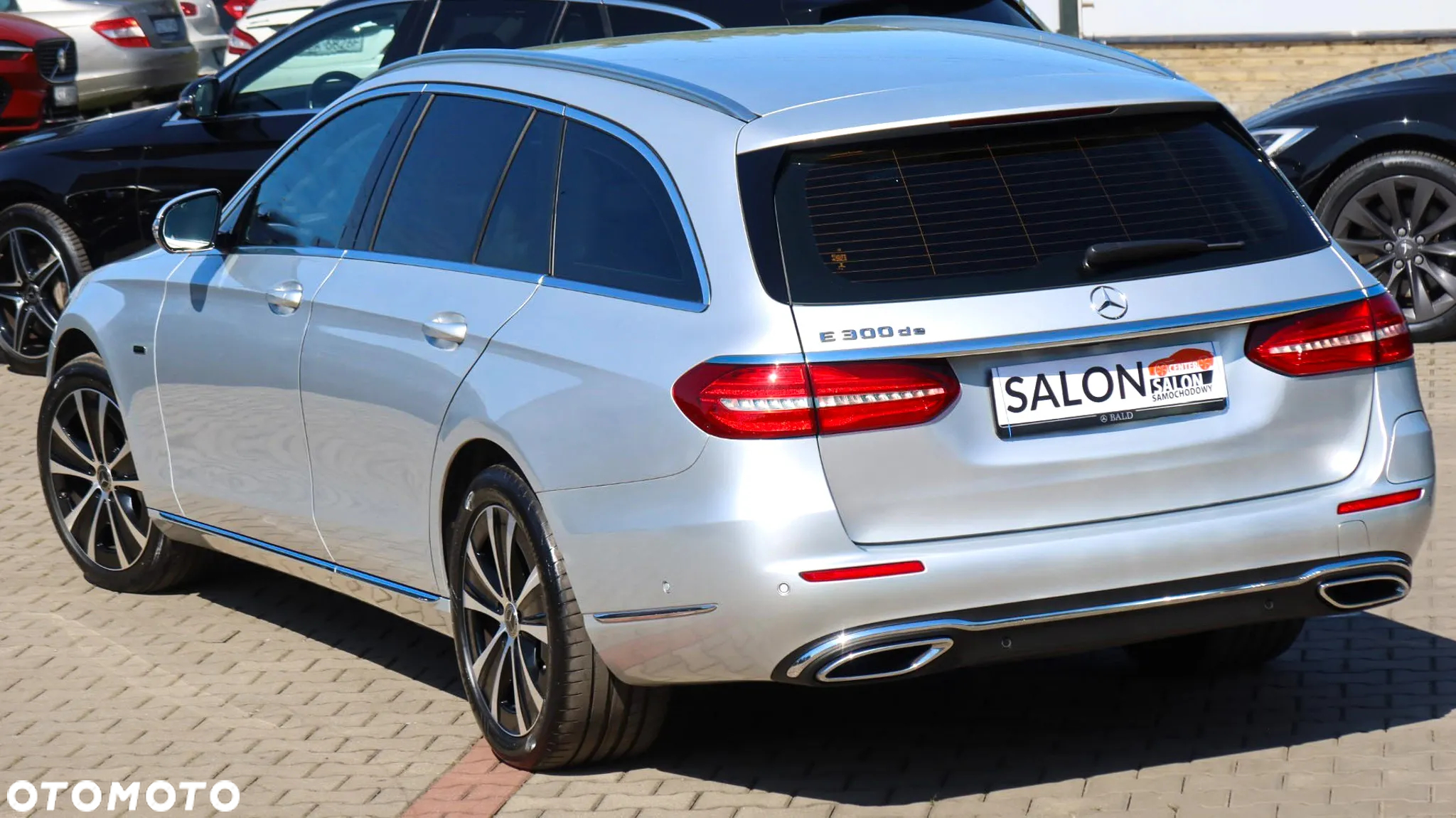 Mercedes-Benz Klasa E 300 de Exclusive - 33
