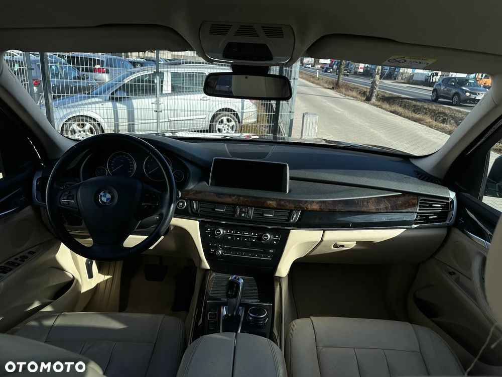 BMW X5 xDrive30d Sport-Aut - 23