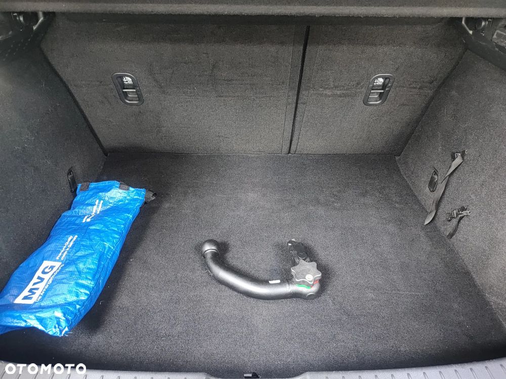 Mazda CX-30 SKYACTIV-X 2.0 M-Hybrid 100th Anniversary - 23