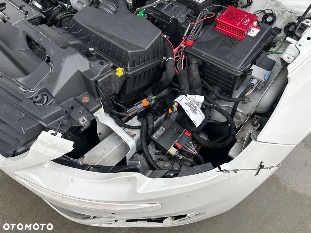 Peugeot 308 BlueHDi 150 EAT6 Stop & Start Allure - 20