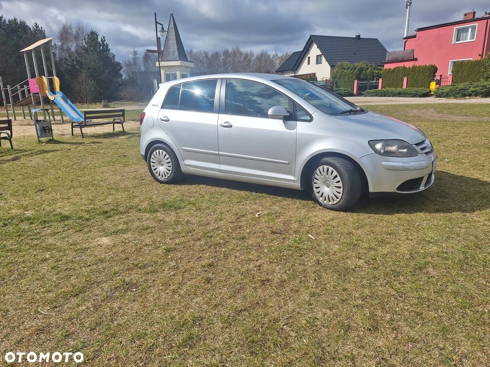 Volkswagen Golf Plus 1.9 TDI Goal - 17