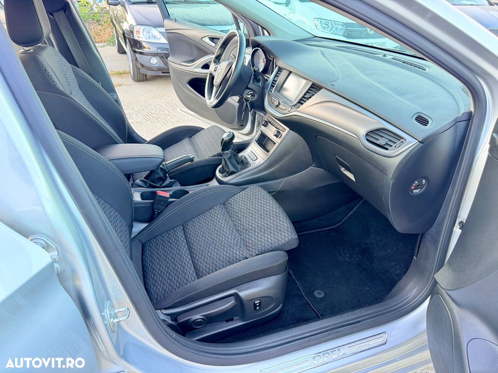 Opel Astra - 16