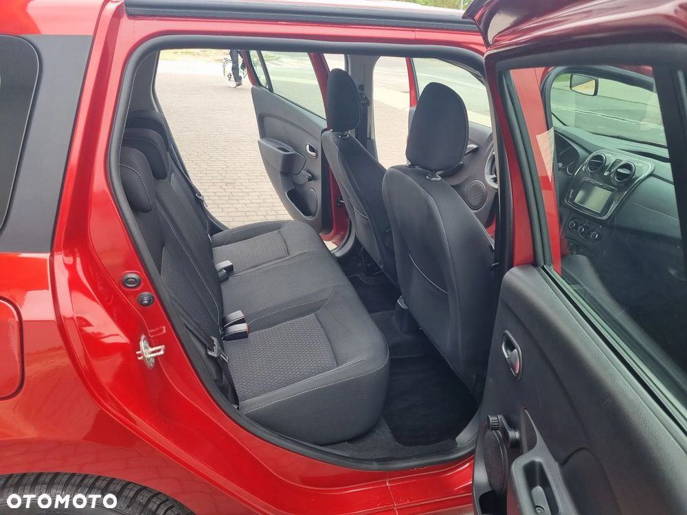Dacia Logan SCe 75 Essential - 8