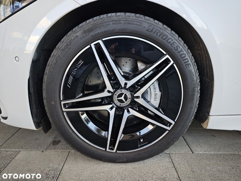 Mercedes-Benz Klasa C 200 mHEV 4-Matic AMG - 8