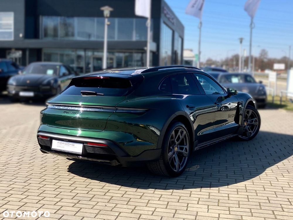 Porsche Taycan - 5