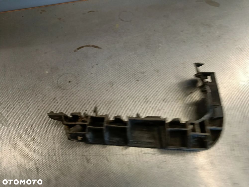 Ślizg zderzaka Audi A3 8V Prawy Przód Przedni Mocowanie Wspornik 8V3807184A - 1