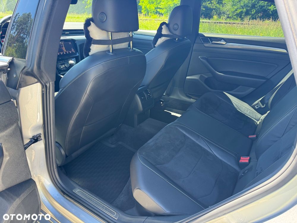 Volkswagen Arteon 2.0 TSI R-Line DSG - 24