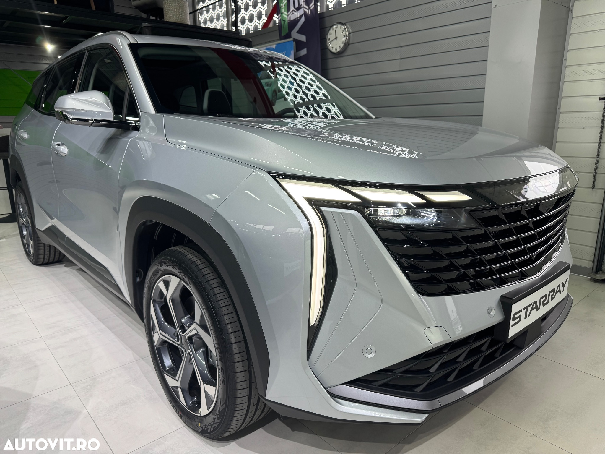 Geely Starray - 8