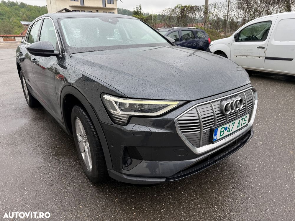 Audi e-tron - 1