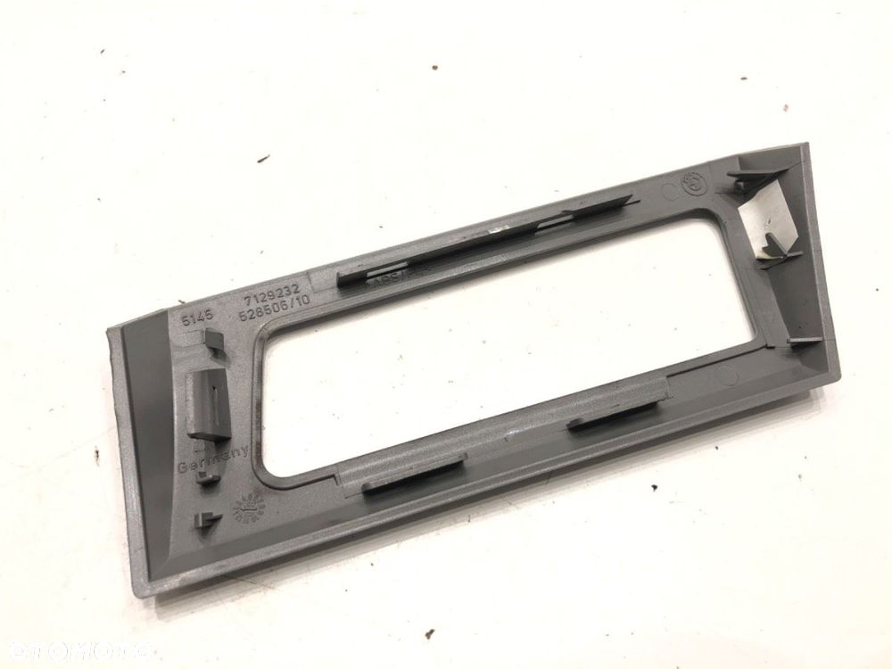 LISTWY DEKOR - 152.00 PLN - BMW 5 Touring (E61) 2004 - 2010 520 i 125 kW [170 KM] benzyna 2007 - - 12